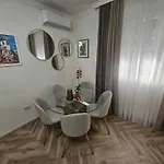 Point Jerry - * Podgorica